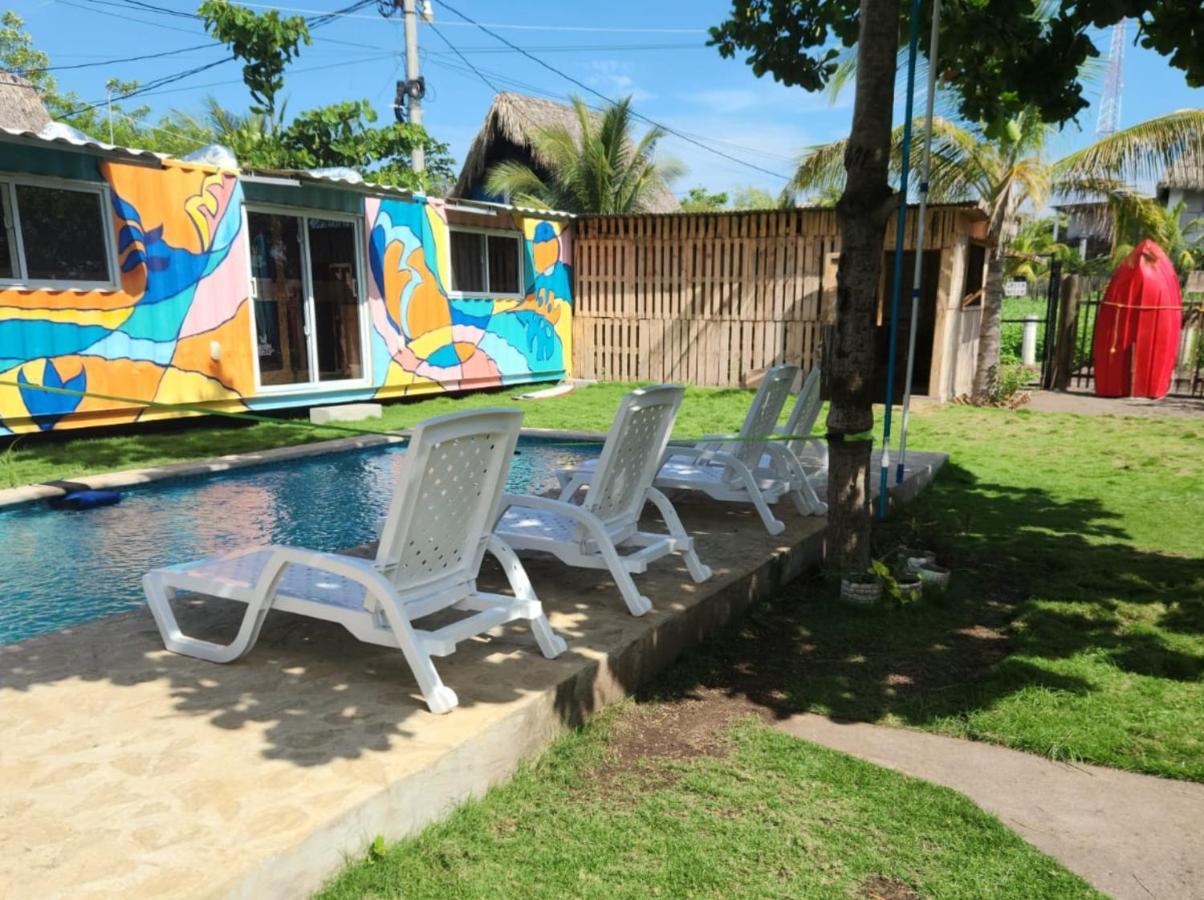 Green Belly Surf Hostel El Paredón Buena Vista Eksteriør billede