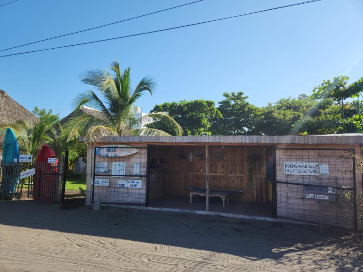 Green Belly Surf Hostel El Paredón Buena Vista Eksteriør billede
